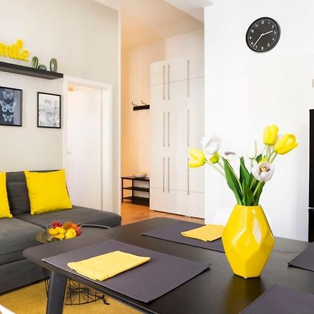 Central Apartment Berlin Eksteriør billede